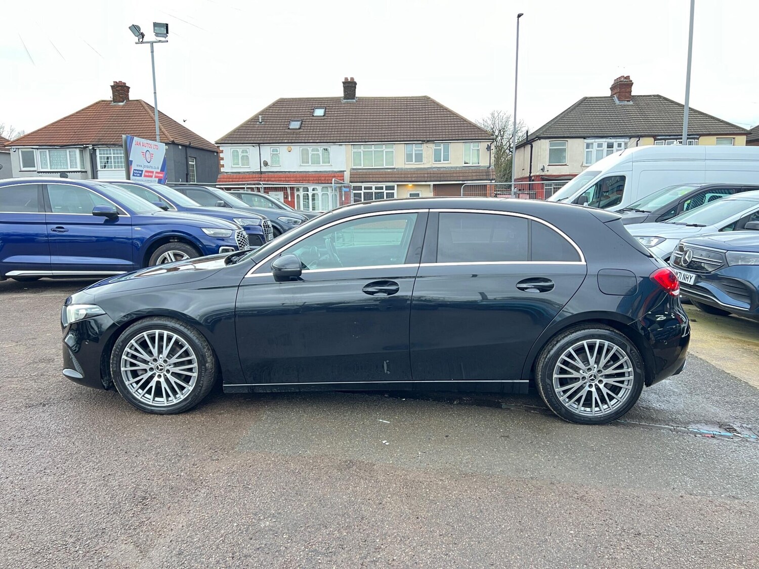 Used Mercedes-Benz A-Class for sale - 77670300: Photo 36