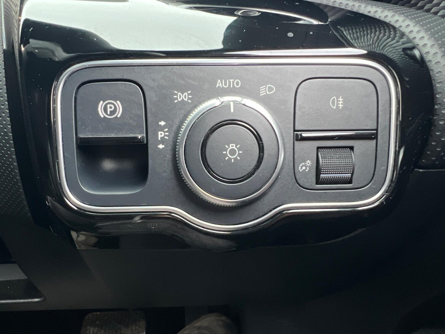 Used Mercedes-Benz A-Class for sale - 77670300: Photo 50