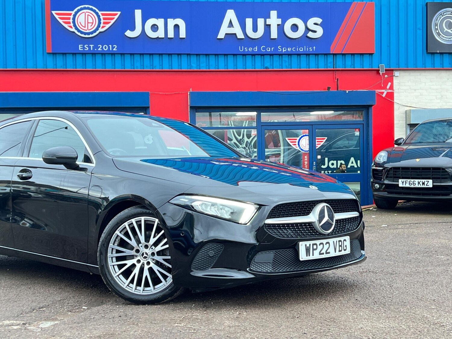 Used Mercedes-Benz A-Class for sale - 77670300: Photo 64