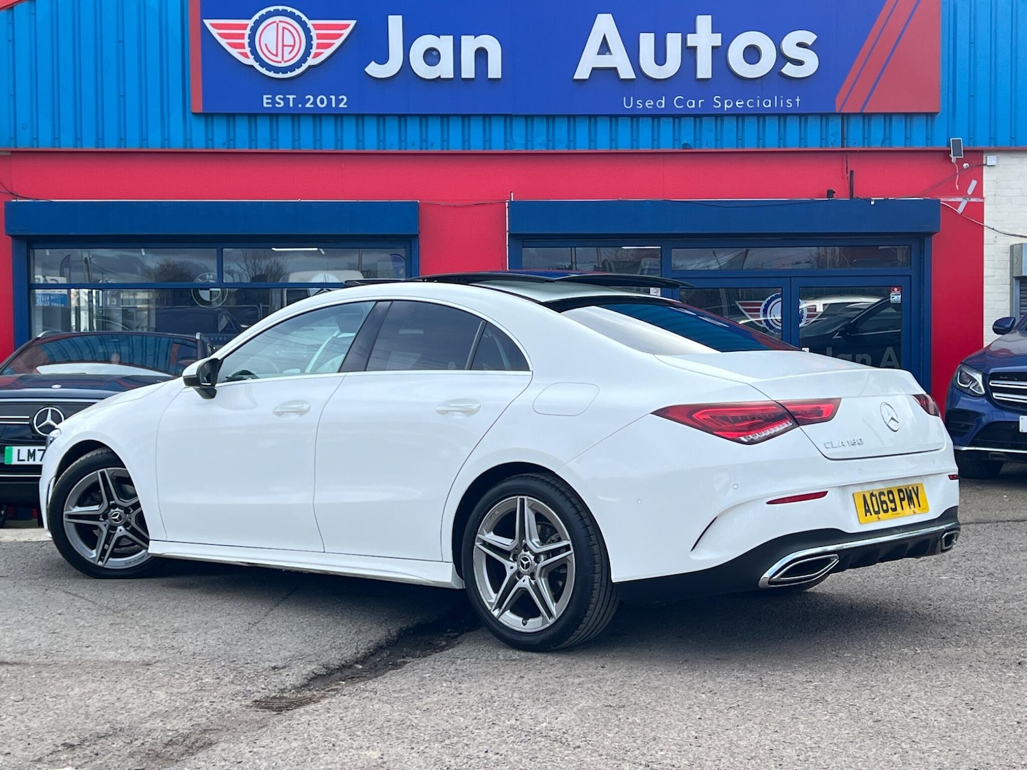 Used Mercedes-Benz CLA for sale - 77839522: Photo 2