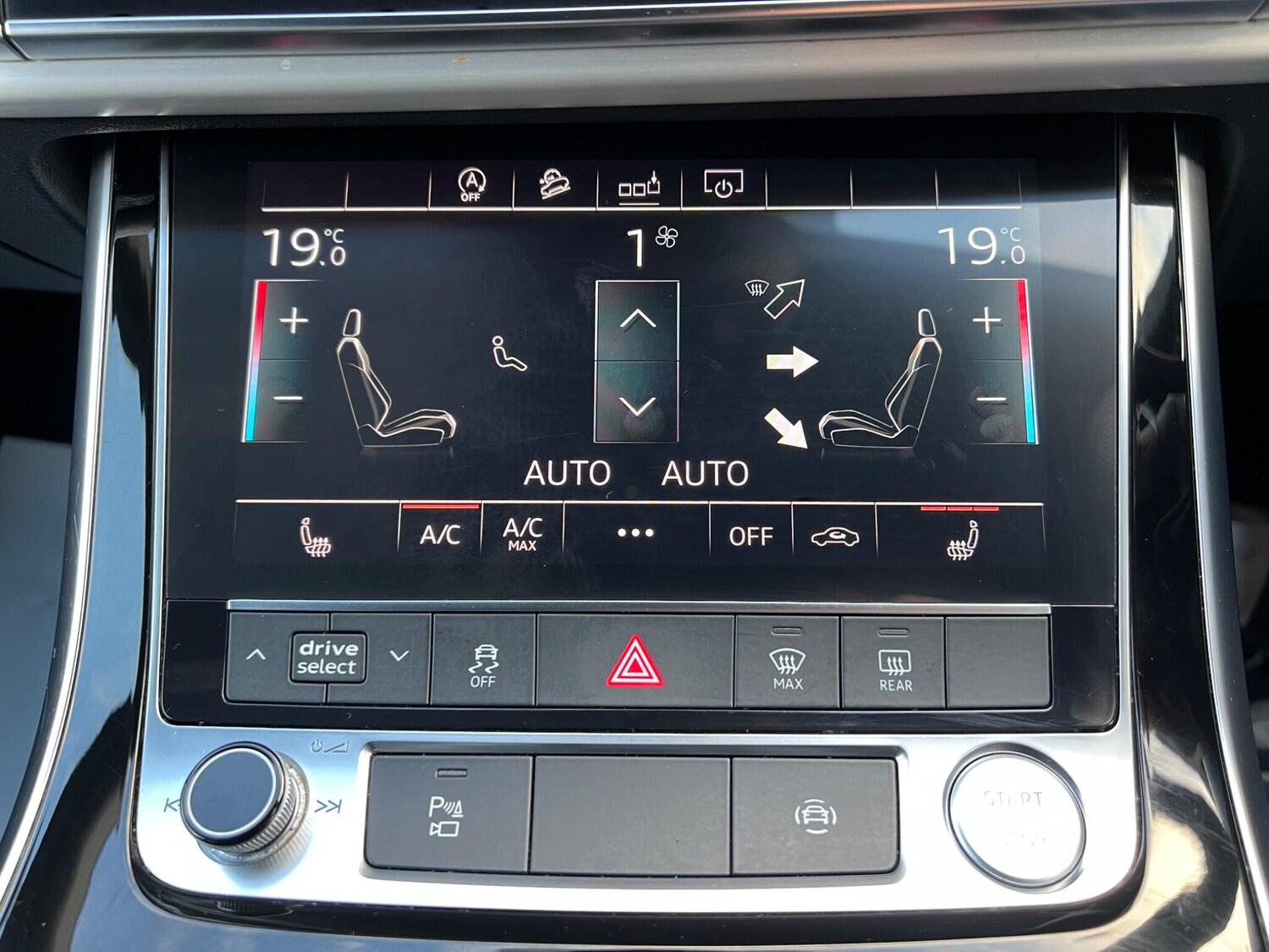 Used Audi Q7 for sale - 77670534: Photo 34