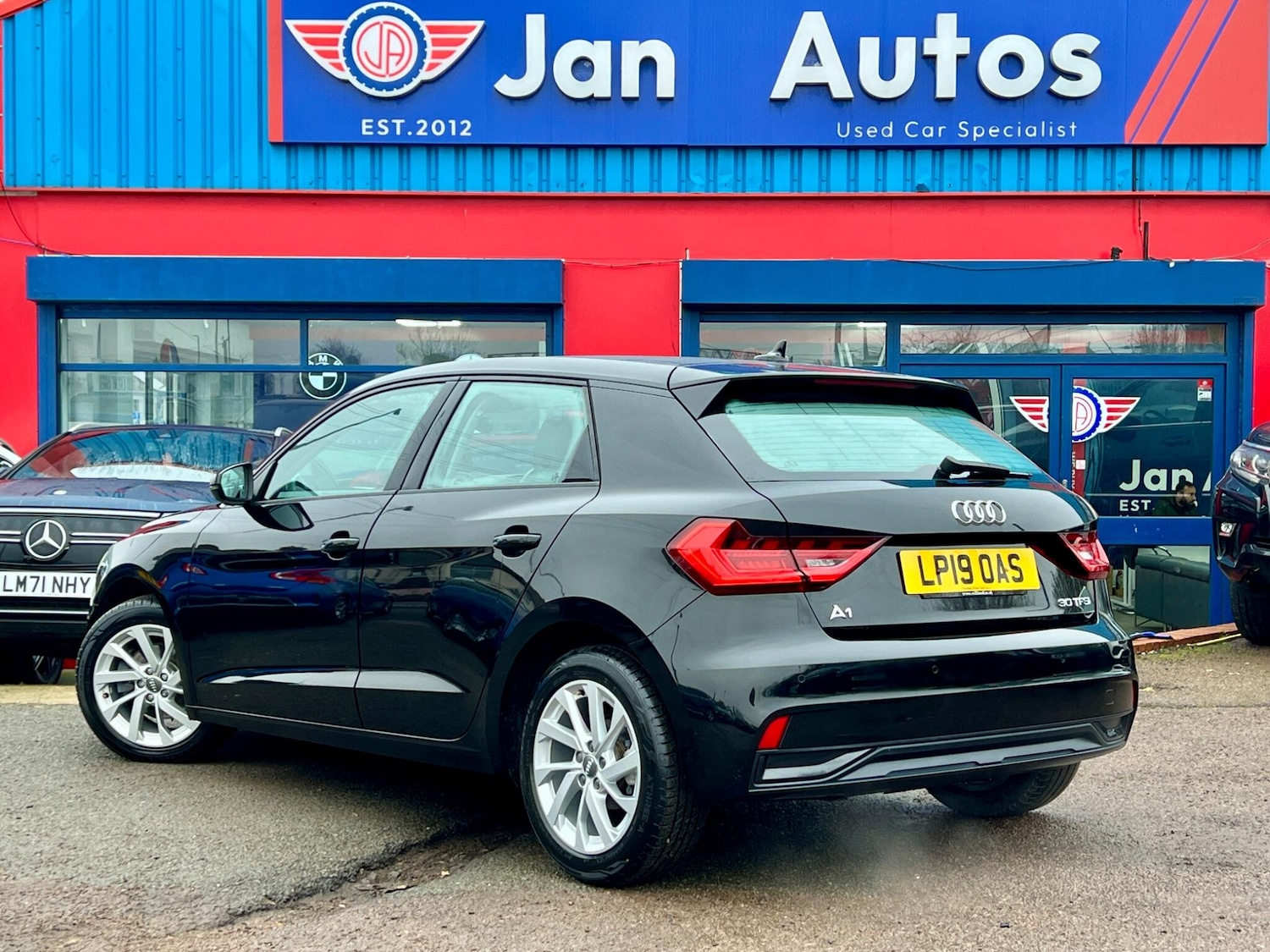 Used Audi A1 for sale - 77671653: Photo 2