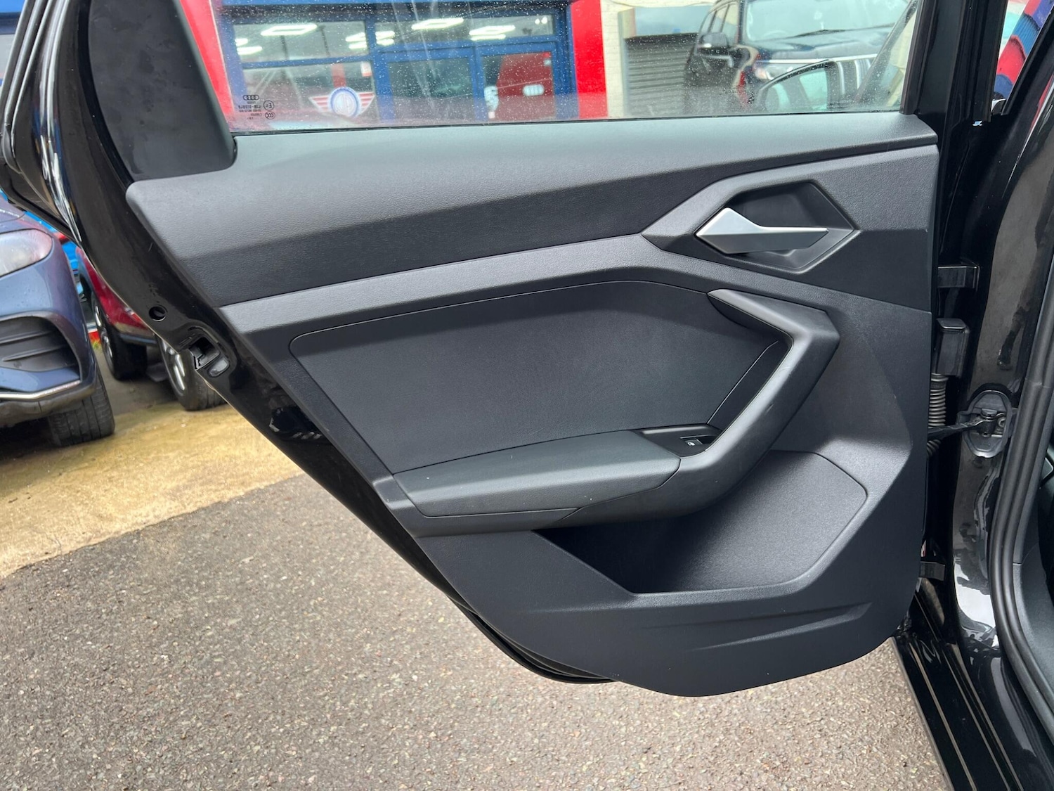 Used Audi A1 for sale - 77671653: Photo 51