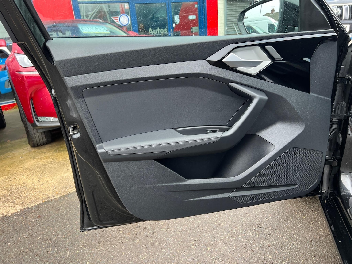 Used Audi A1 for sale - 77671653: Photo 52