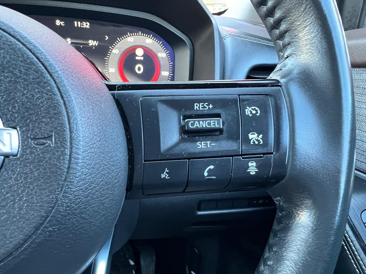 Used Nissan X-Trail 2023 for sale - 77970326: Photo 44