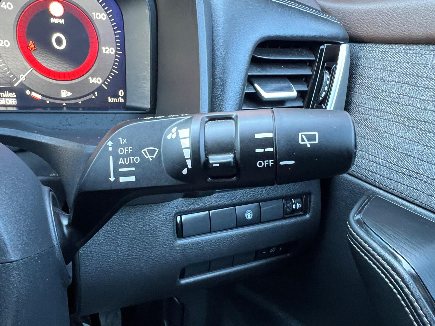 Used Nissan X-Trail 2023 for sale - 77970326: Photo 46