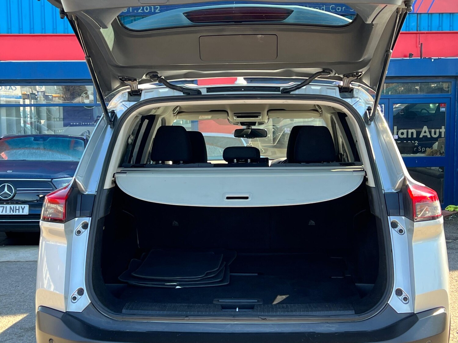 Used Nissan X-Trail 2023 for sale - 77970326: Photo 59