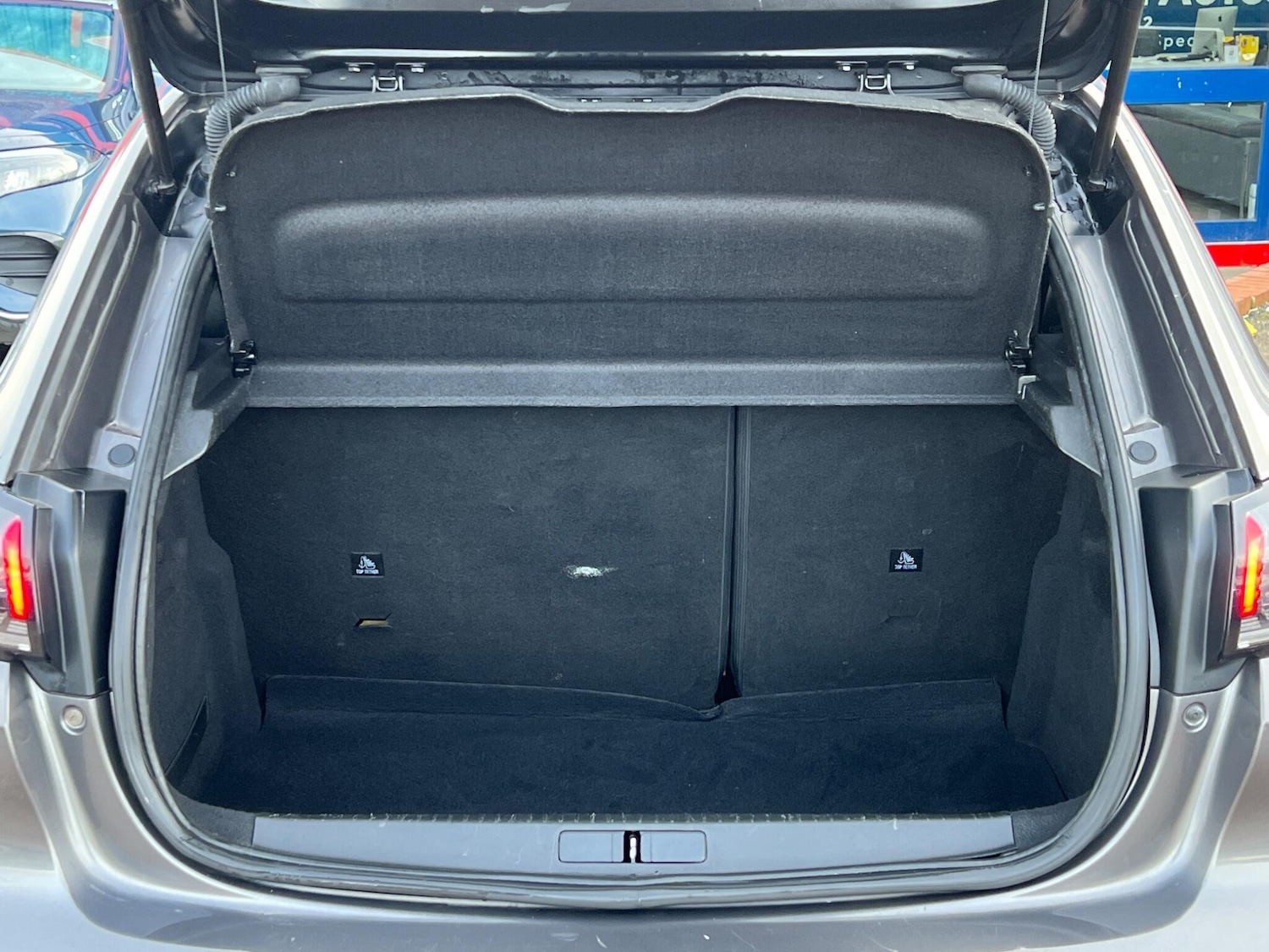 Used Peugeot 208 for sale - 77671767: Photo 46