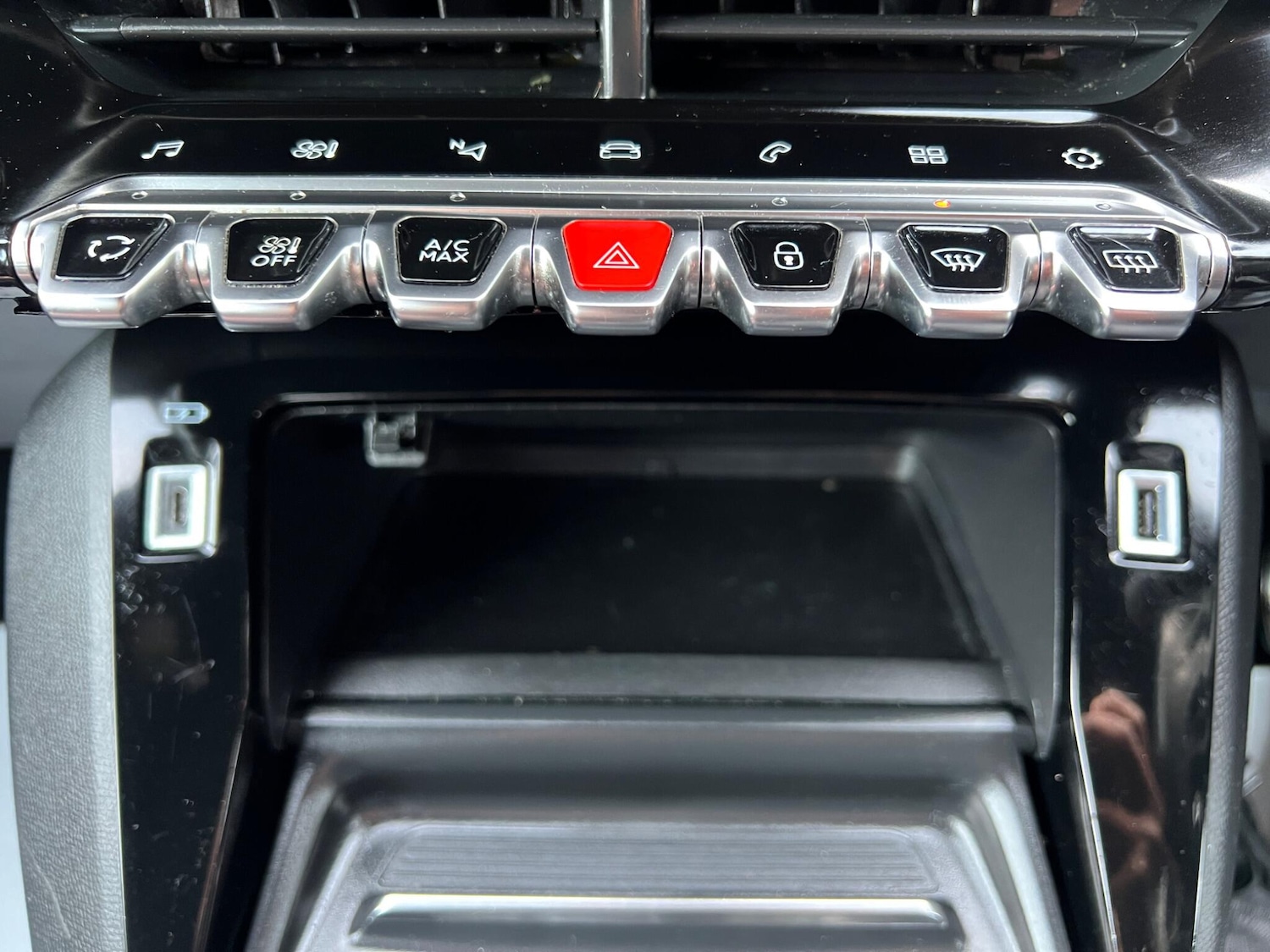 Used Peugeot 208 for sale - 77671767: Photo 54