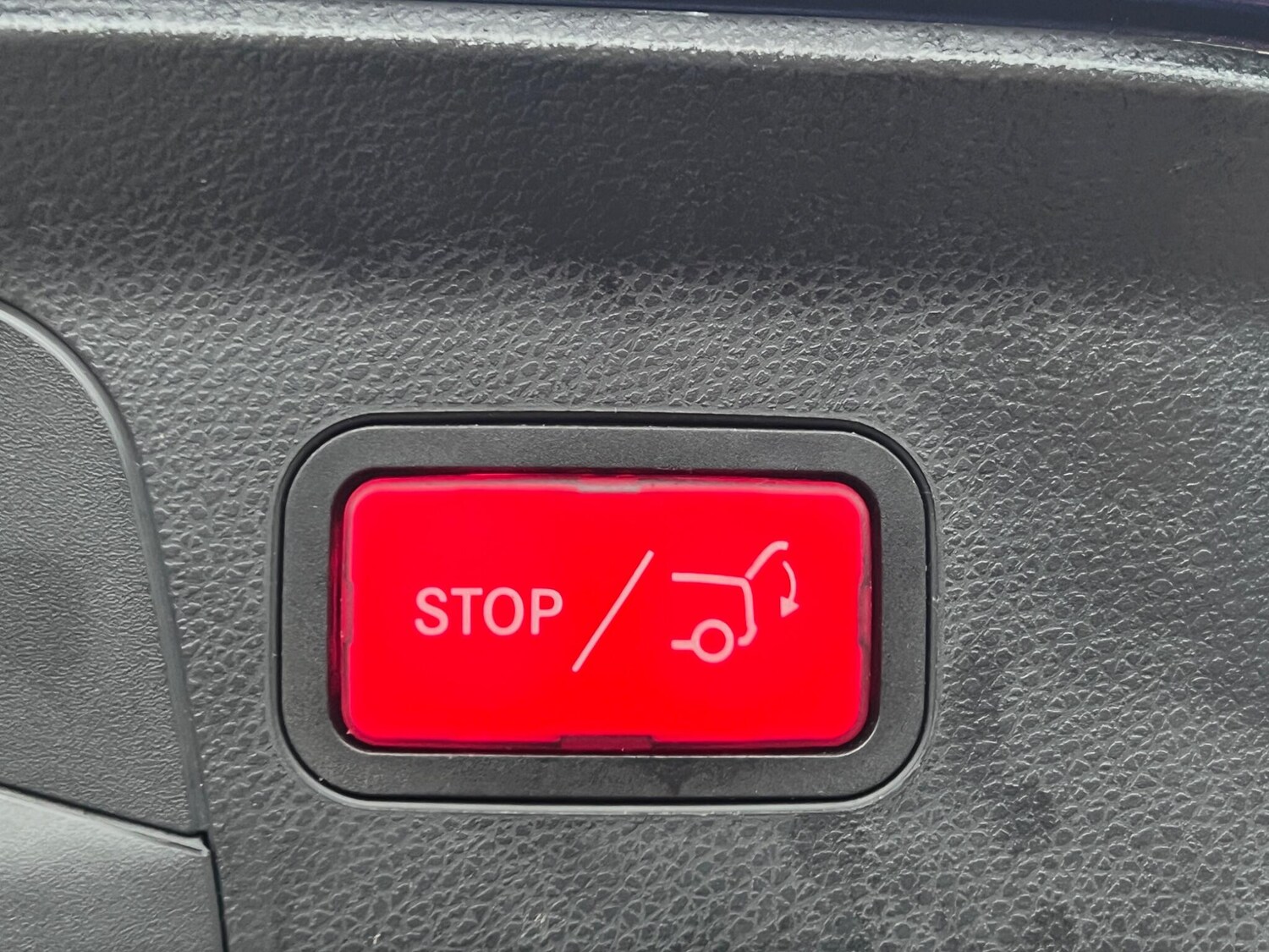 Used Mercedes-Benz GLC for sale - 77671293: Photo 40