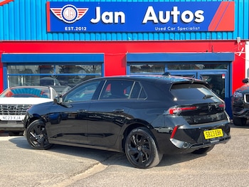 Used Vauxhall Astra 2023 for sale - 79181236: Photo