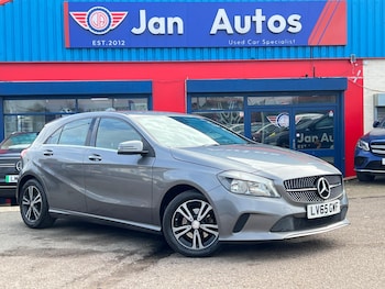 Used Mercedes-Benz A-Class 2015 for sale - 77671233: Photo