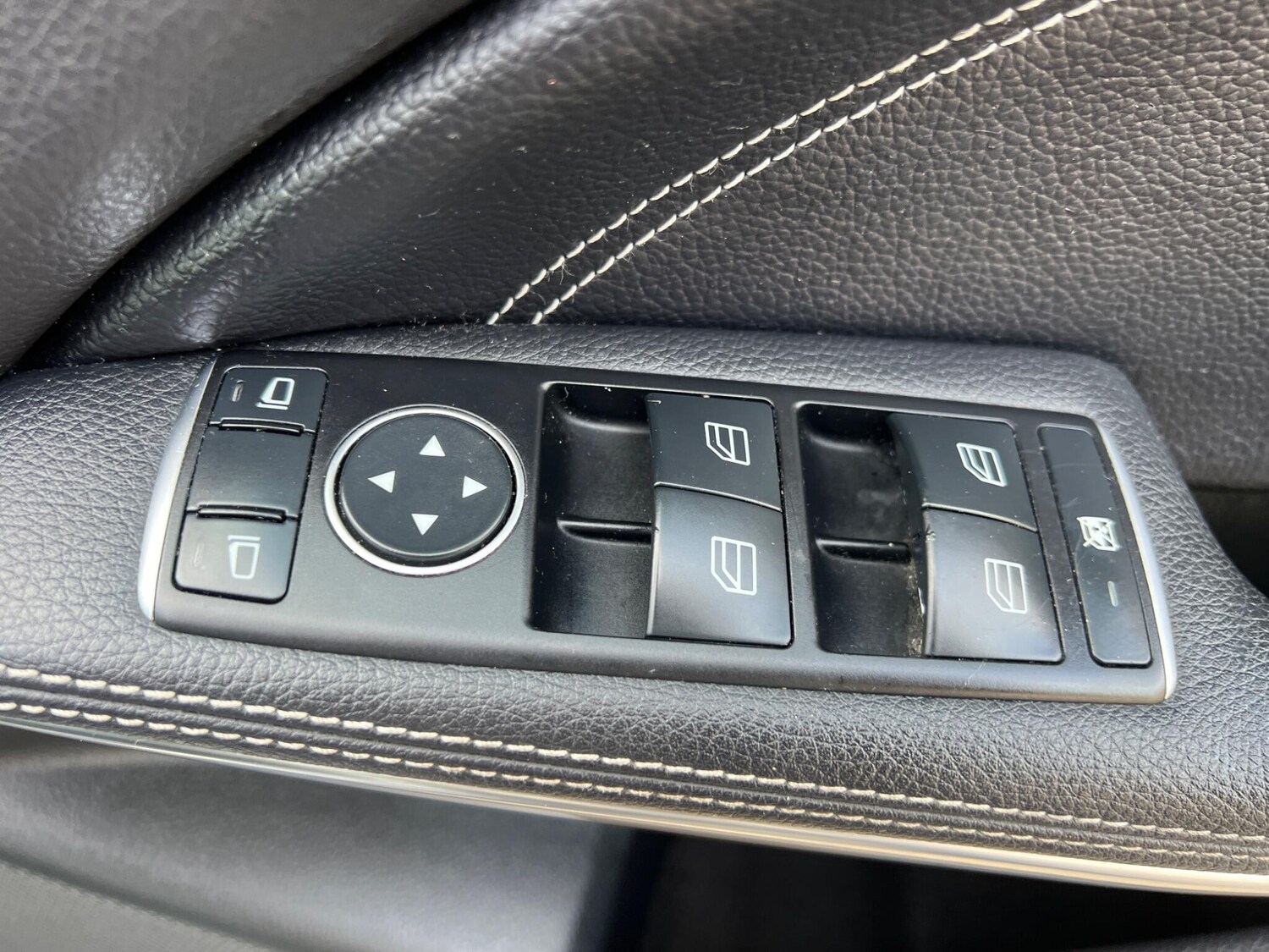 Used Mercedes-Benz A-Class for sale - 77671233: Photo 39