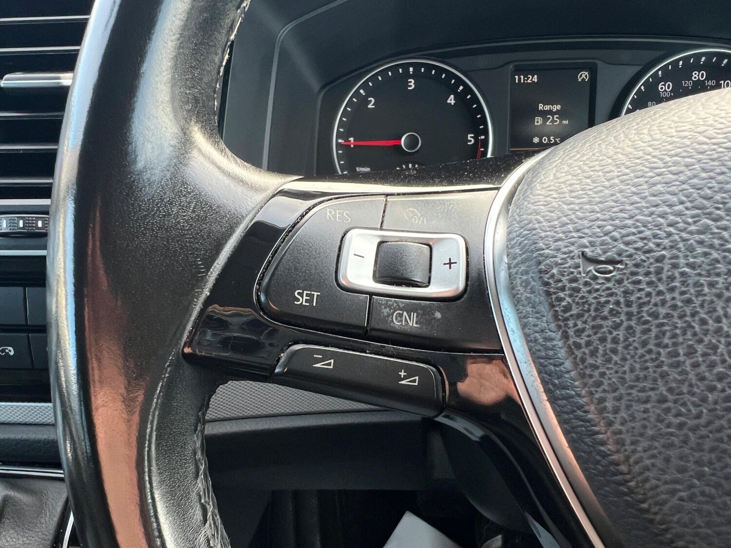 Used Volkswagen Caravelle for sale - 77671471: Photo 31