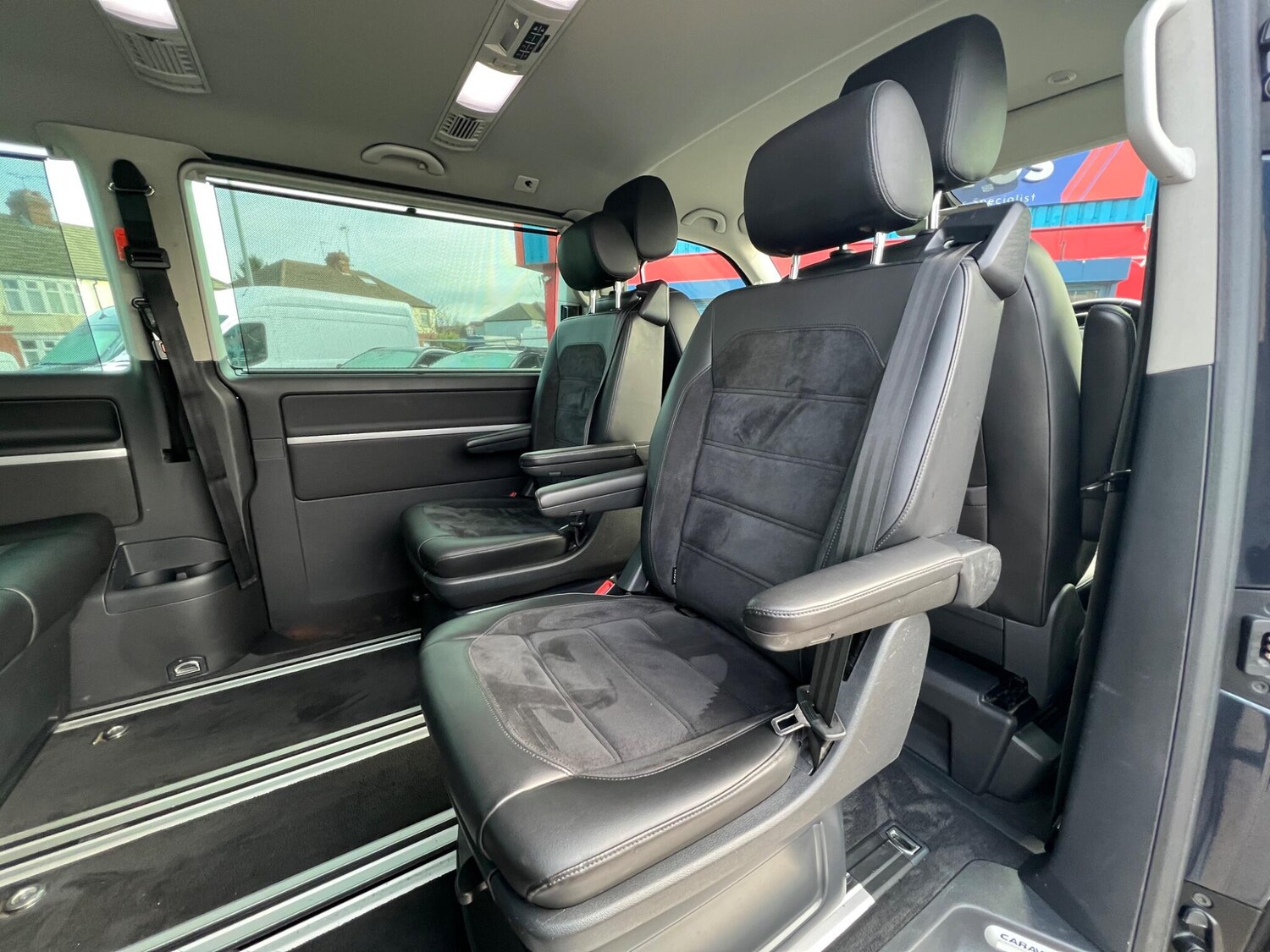 Used Volkswagen Caravelle for sale - 77671471: Photo 75