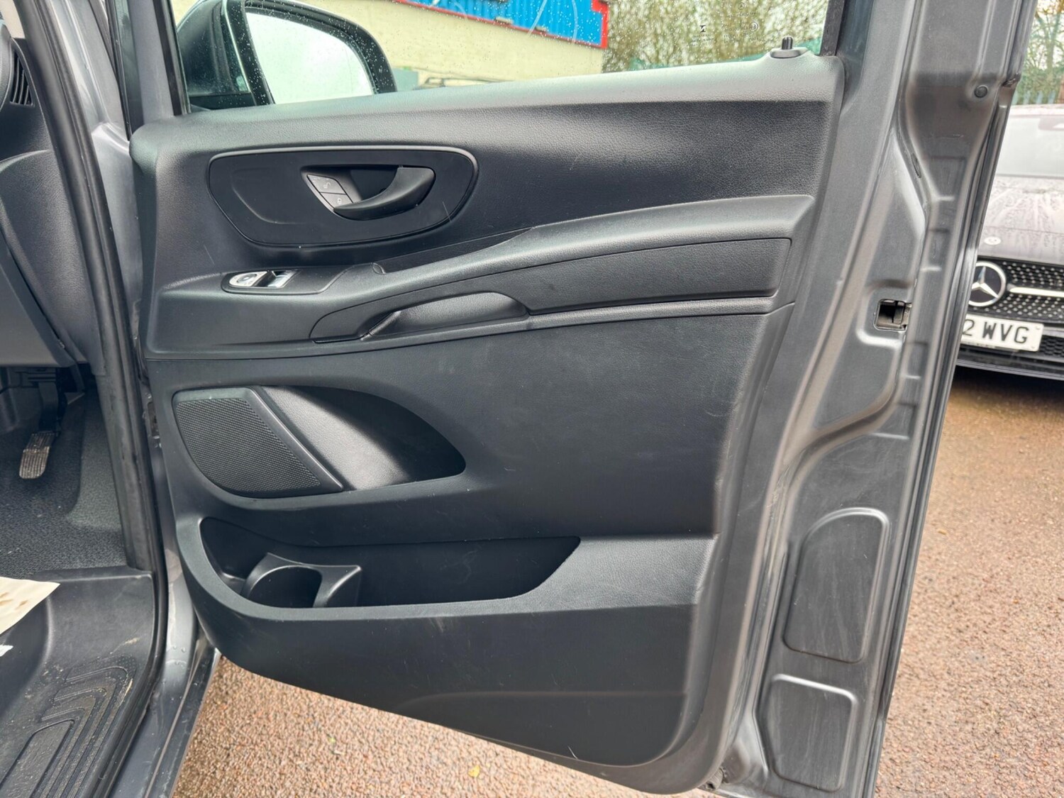 Used Mercedes-Benz Vito for sale - 77670352: Photo 48