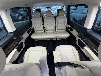 Used Mercedes-Benz V-Class 2016 for sale - 77671397: Photo