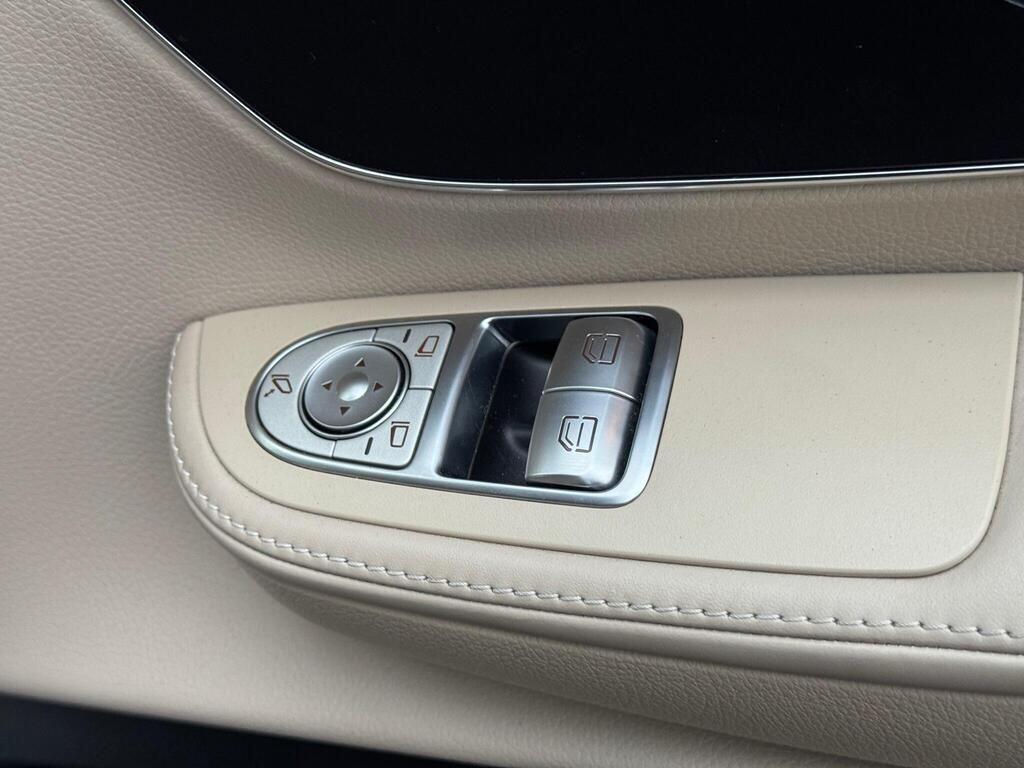 Used Mercedes-Benz V-Class for sale - 77671397: Photo 43