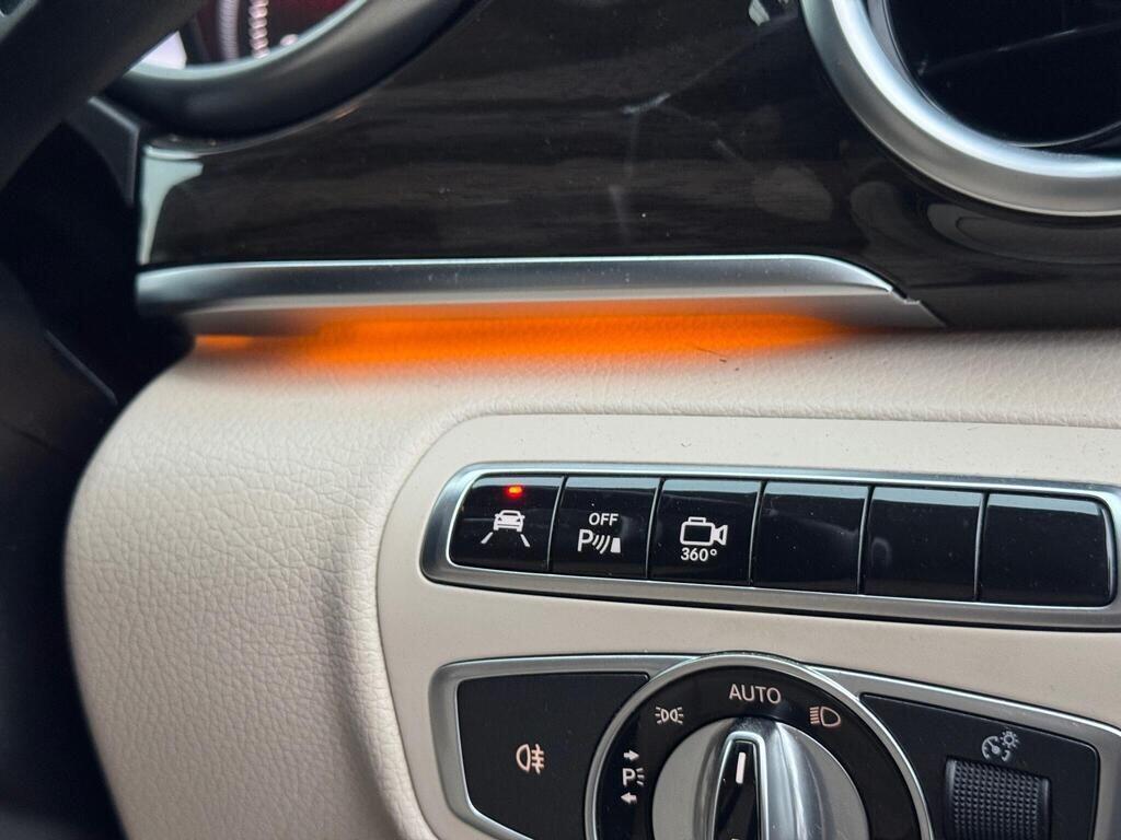 Used Mercedes-Benz V-Class for sale - 77671397: Photo 44