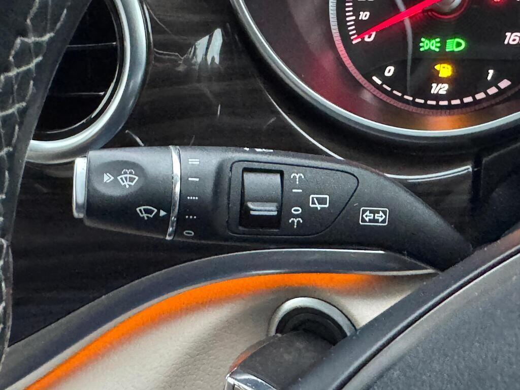 Used Mercedes-Benz V-Class for sale - 77671397: Photo 49