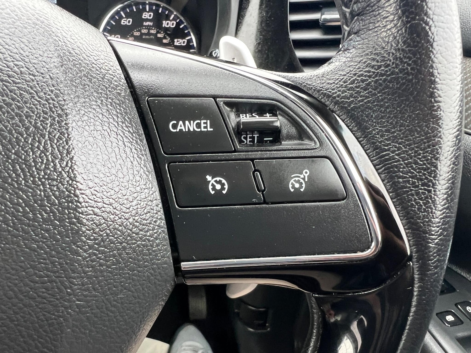 Used Mitsubishi Outlander 2019 for sale - 77824171: Photo 42