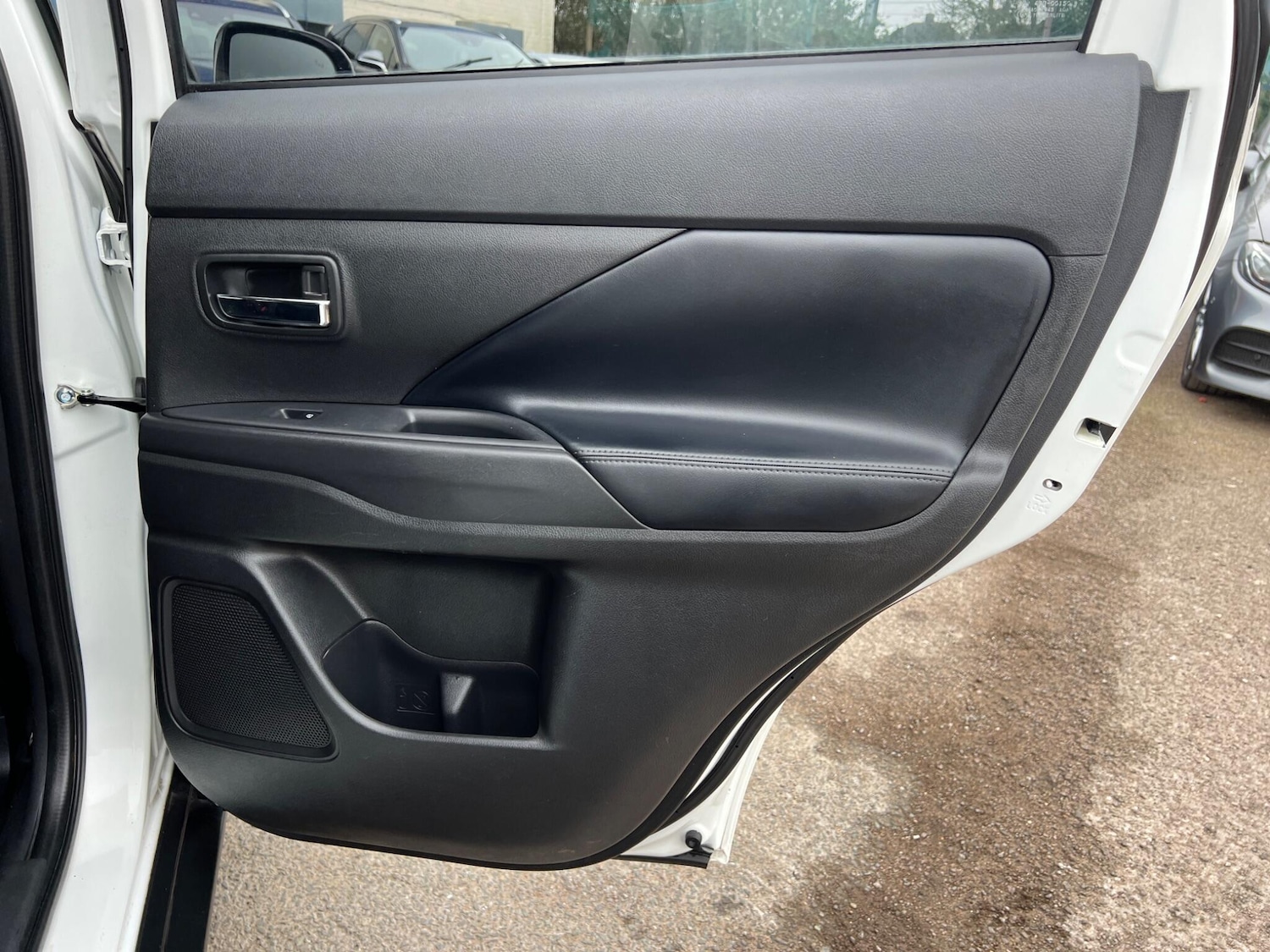 Used Mitsubishi Outlander 2019 for sale - 77824171: Photo 47