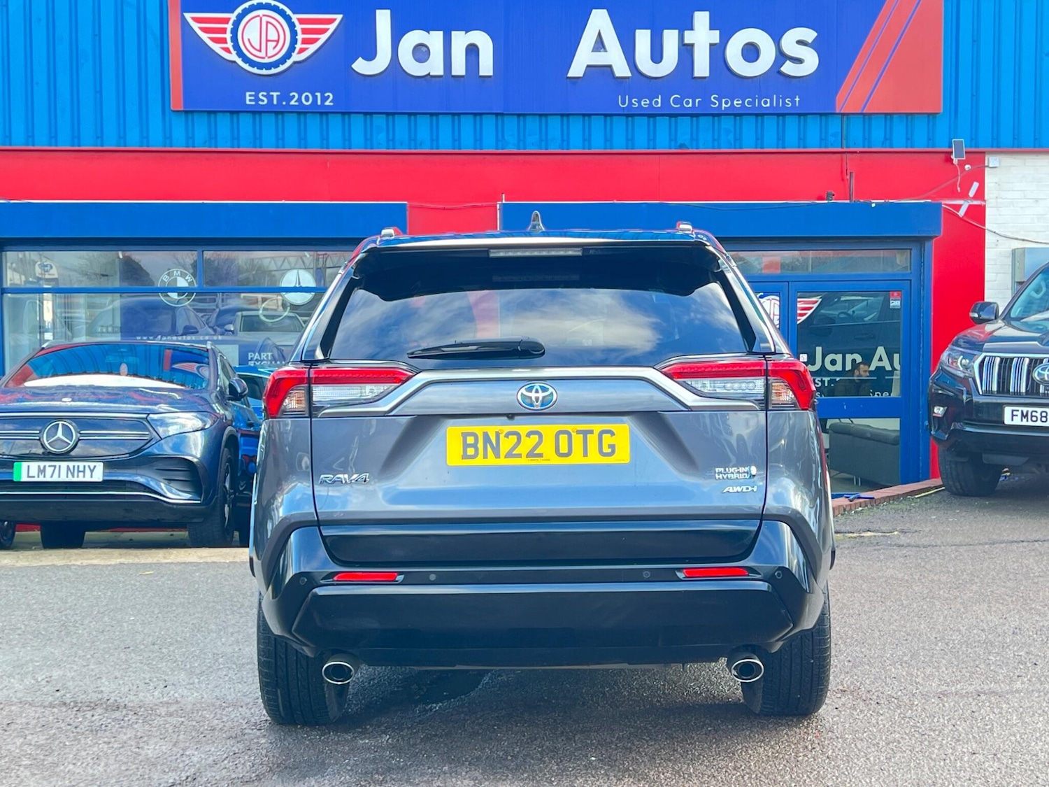 Used Toyota RAV4 for sale - 77672049: Photo 5