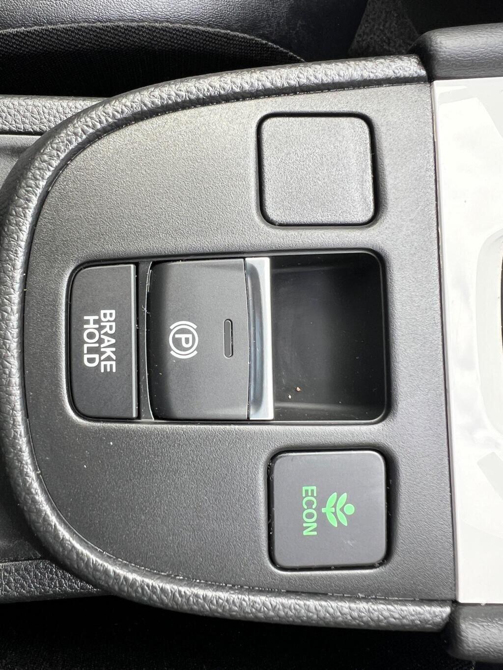 Used Honda Jazz 2021 for sale - 77670674: Photo 28