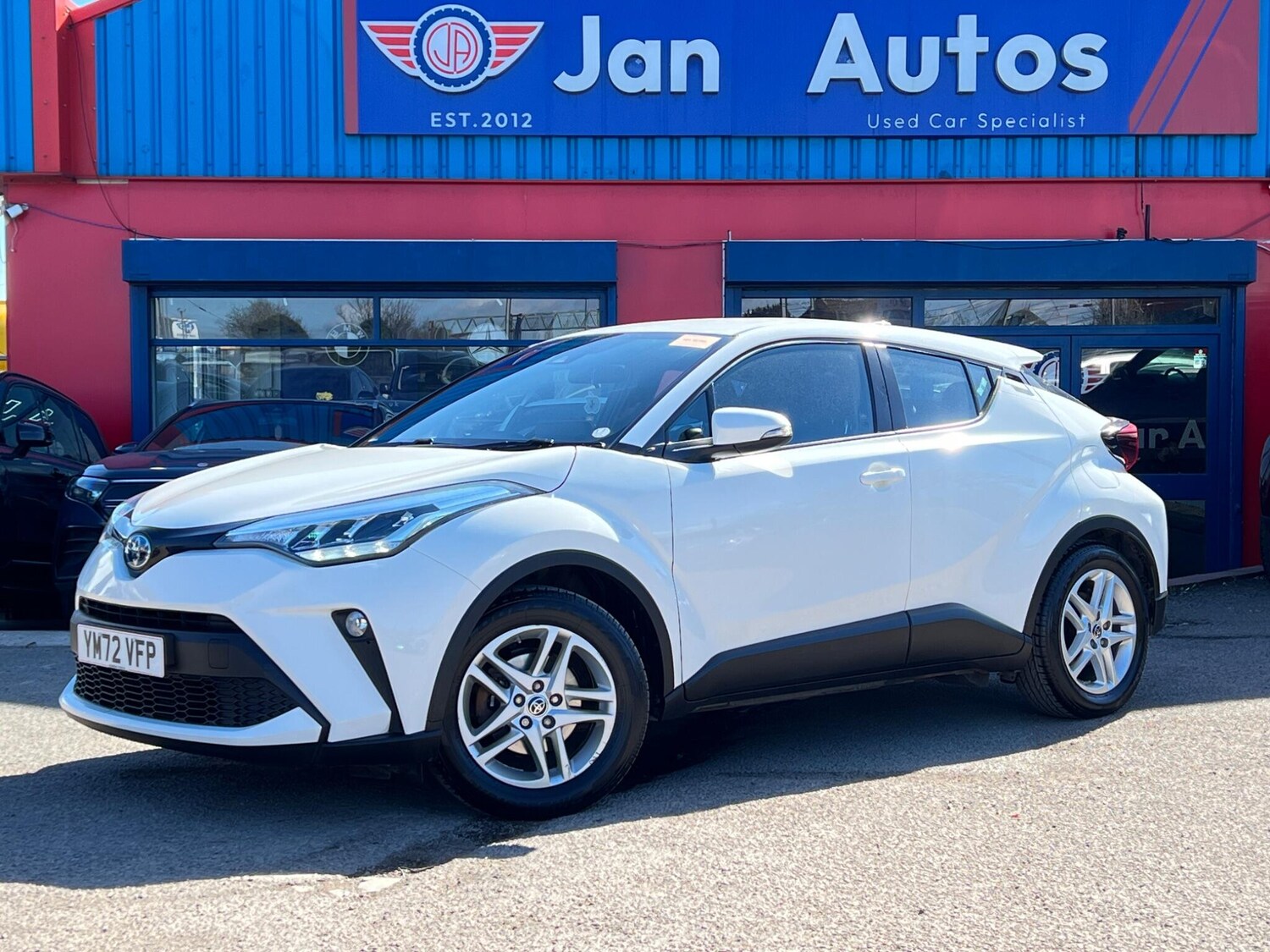 Used Toyota C-HR for sale - 78058019: Photo 32