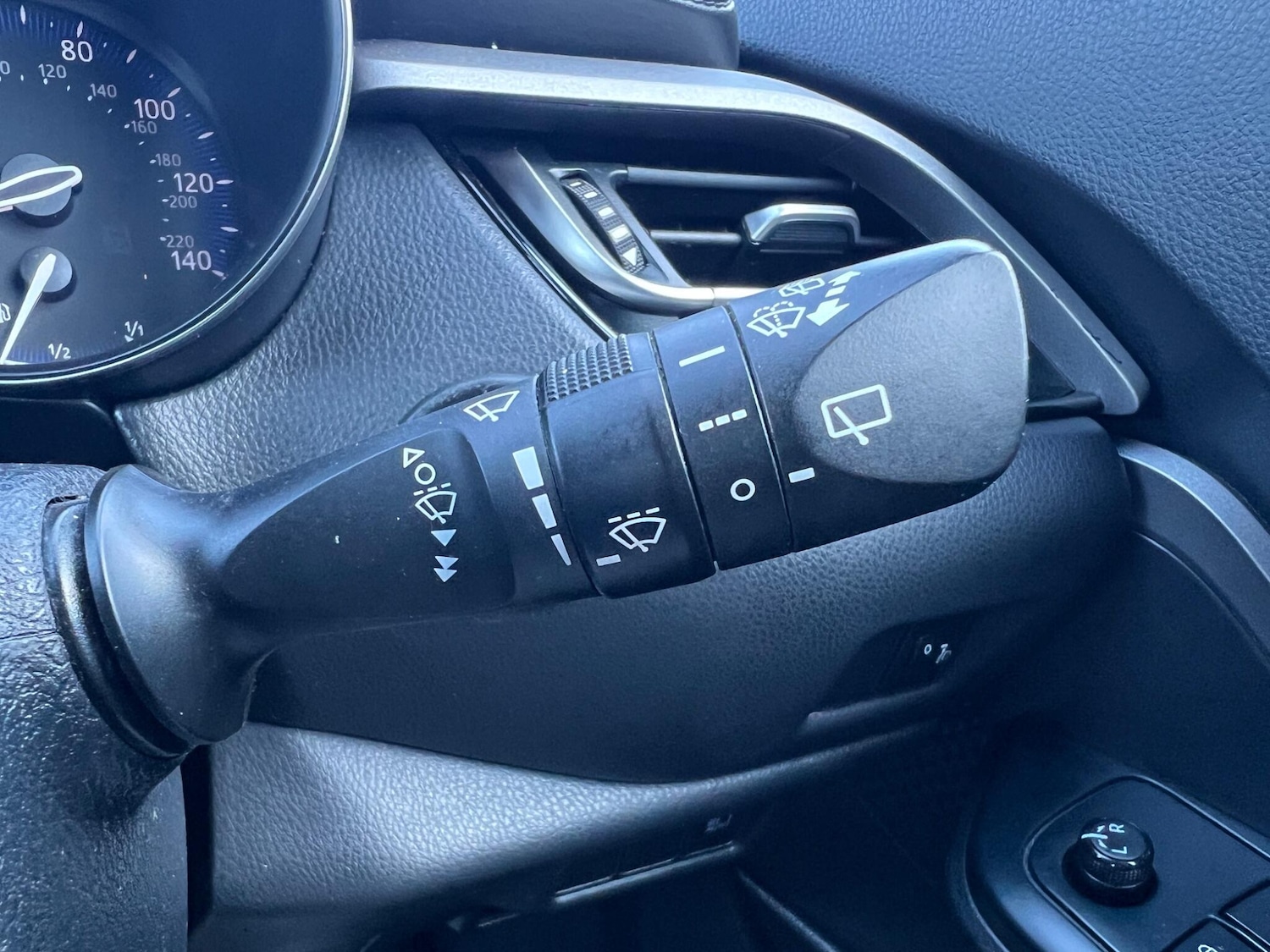 Used Toyota C-HR for sale - 78058019: Photo 43