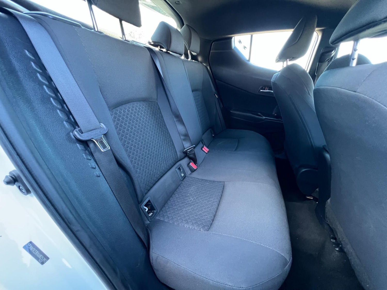 Used Toyota C-HR for sale - 78058019: Photo 7