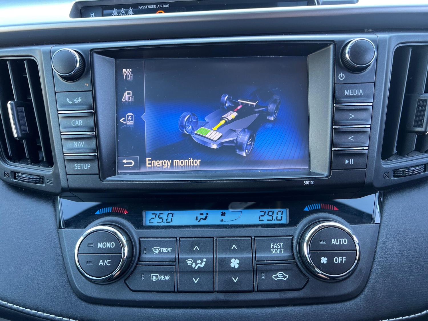 Used Toyota RAV4 2017 for sale - 77969902: Photo 20