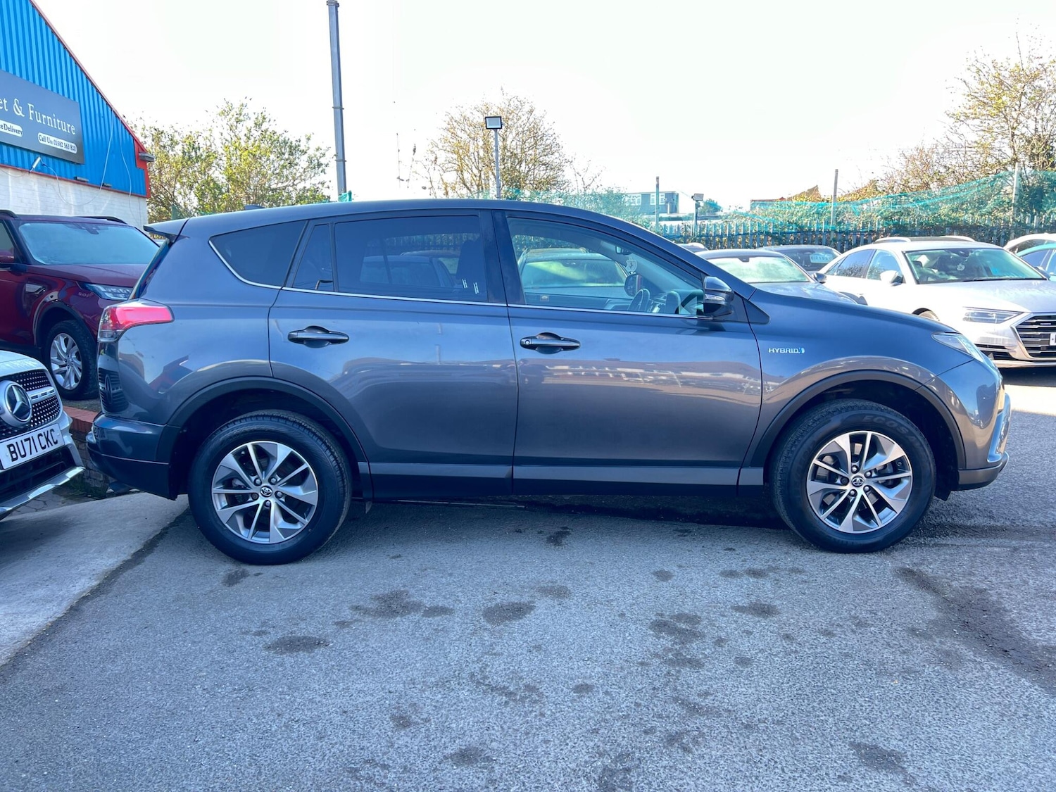 Used Toyota RAV4 2017 for sale - 77969902: Photo 33
