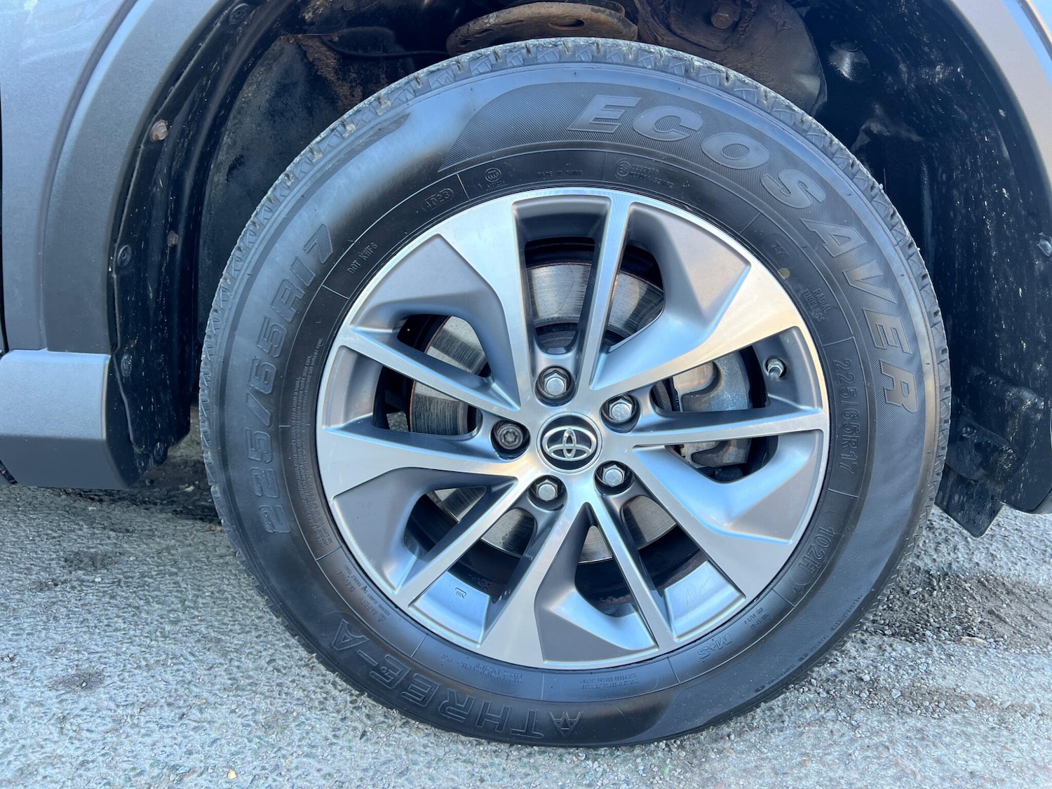 Used Toyota RAV4 2017 for sale - 77969902: Photo 50