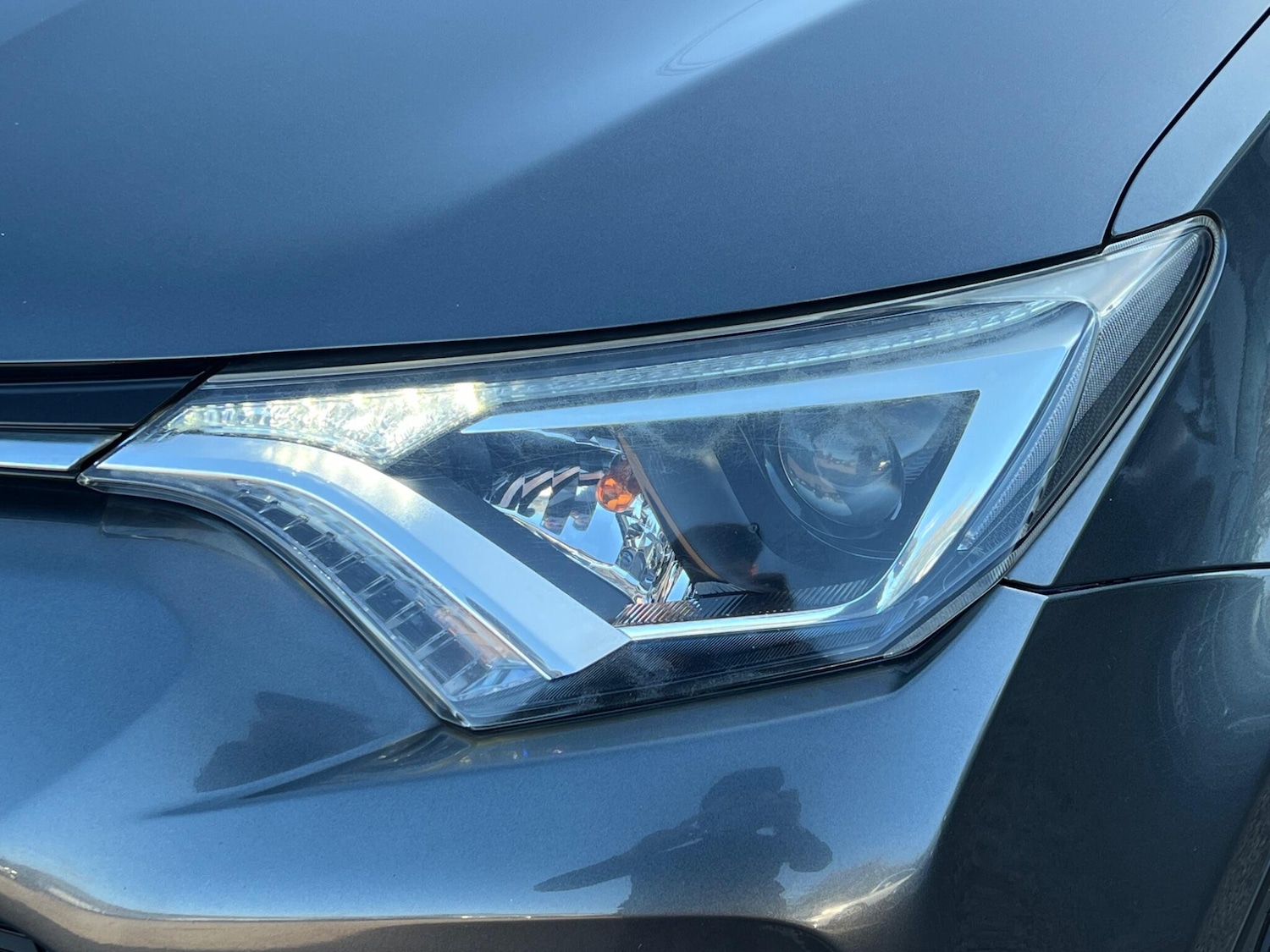 Used Toyota RAV4 2017 for sale - 77969902: Photo 60