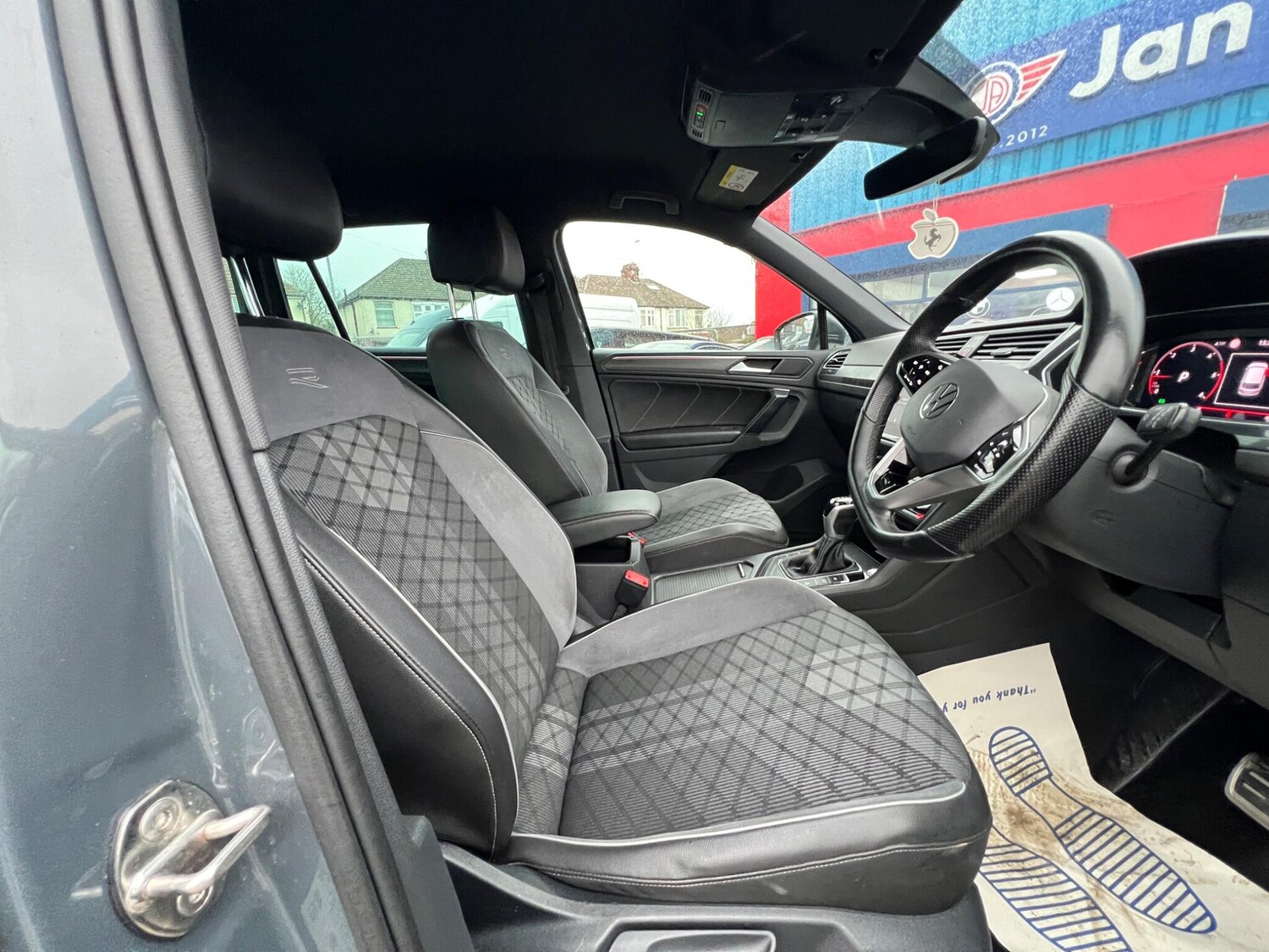 Used Volkswagen Tiguan for sale - 77670579: Photo 10