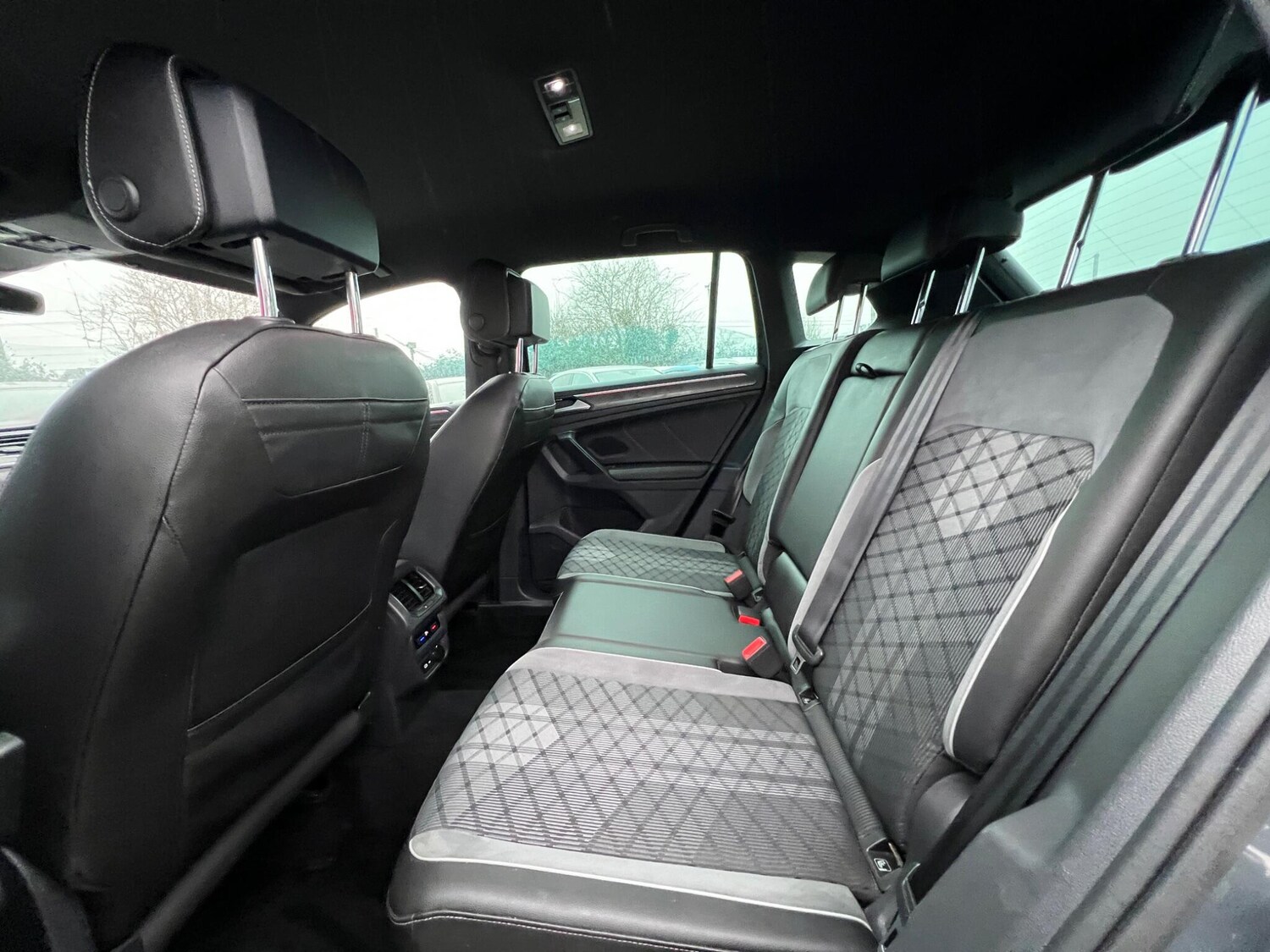 Used Volkswagen Tiguan for sale - 77670579: Photo 14