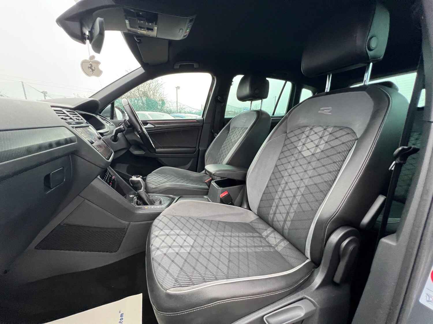 Used Volkswagen Tiguan for sale - 77670579: Photo 17