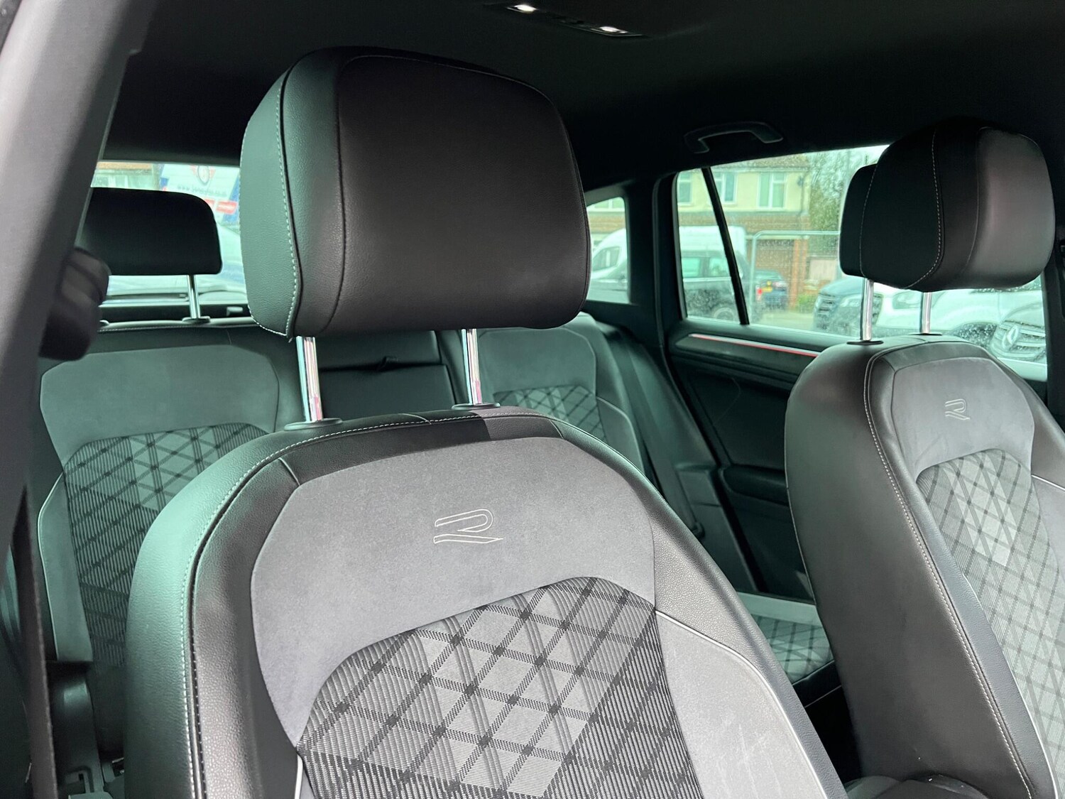 Used Volkswagen Tiguan for sale - 77670579: Photo 42