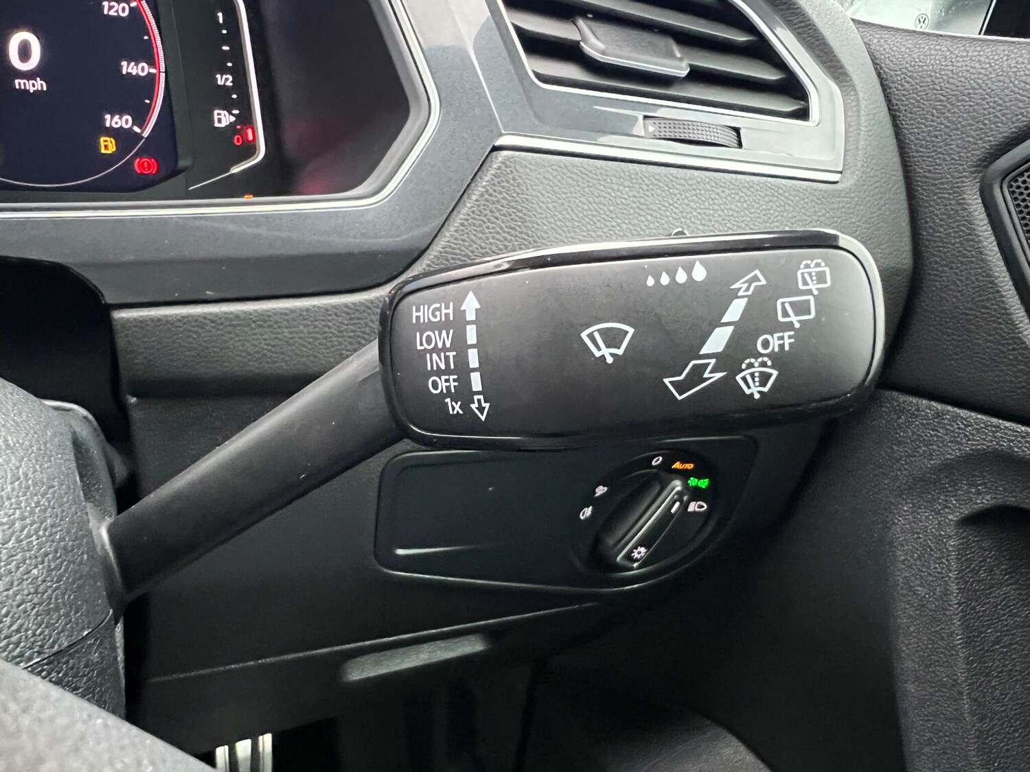 Used Volkswagen Tiguan for sale - 77670579: Photo 49