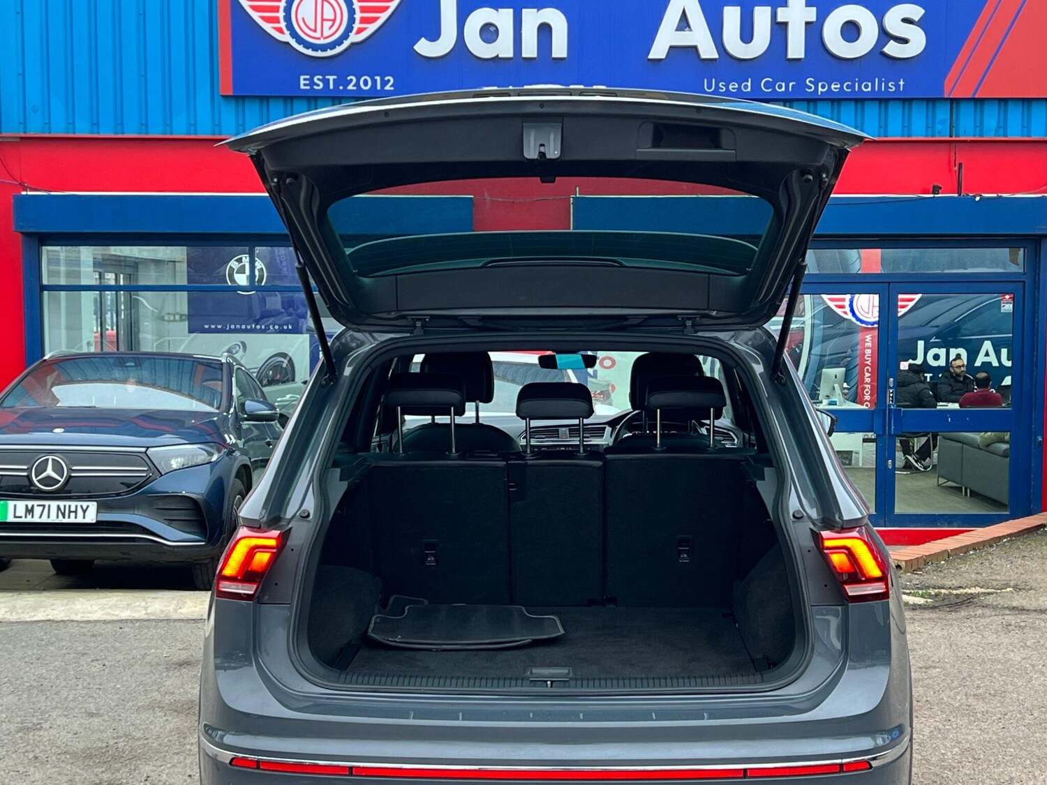 Used Volkswagen Tiguan for sale - 77670579: Photo 58