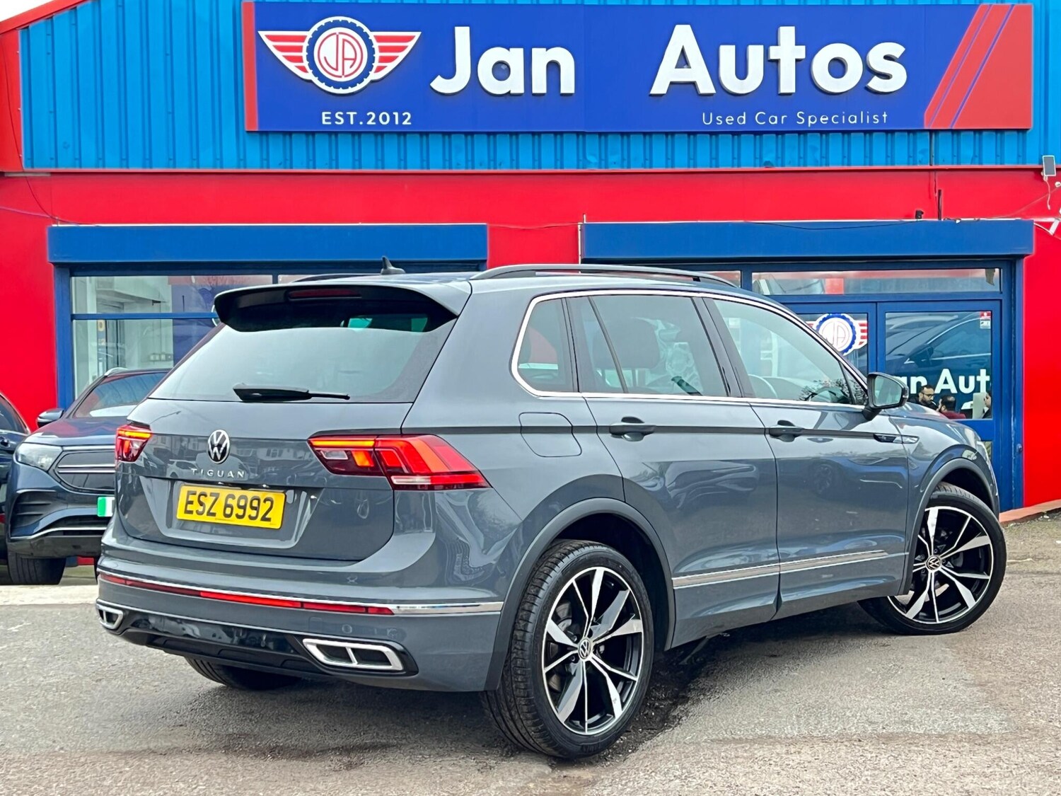 Used Volkswagen Tiguan for sale - 77670579: Photo 9