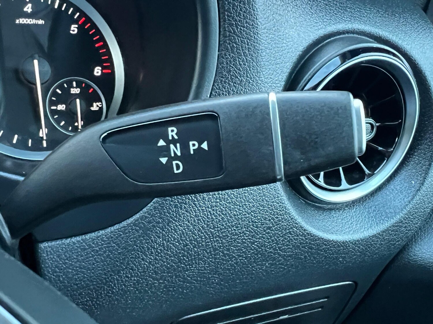 Used Mercedes-Benz Vito for sale - 77671560: Photo 45