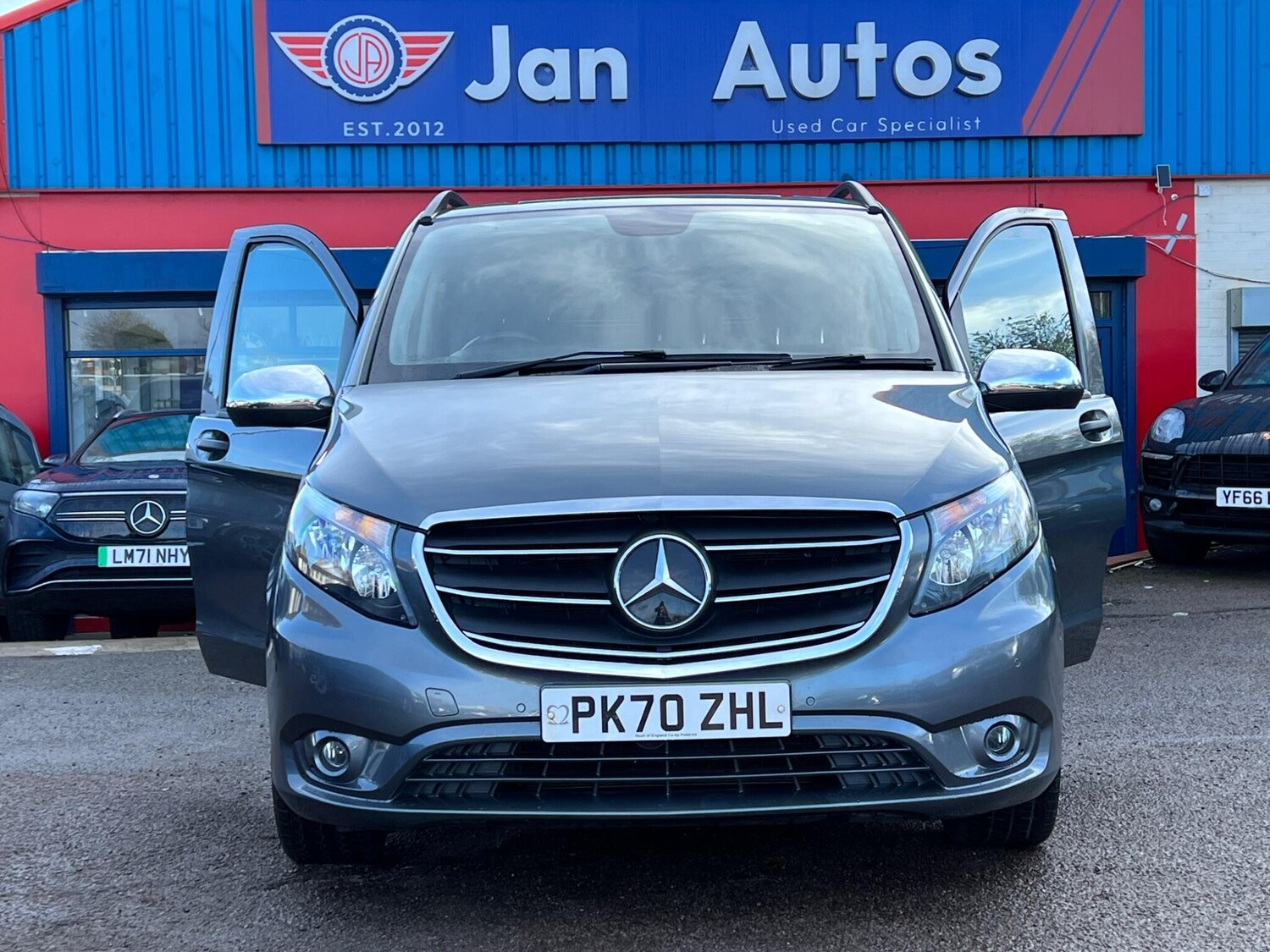 Used Mercedes-Benz Vito for sale - 77670441: Photo 28