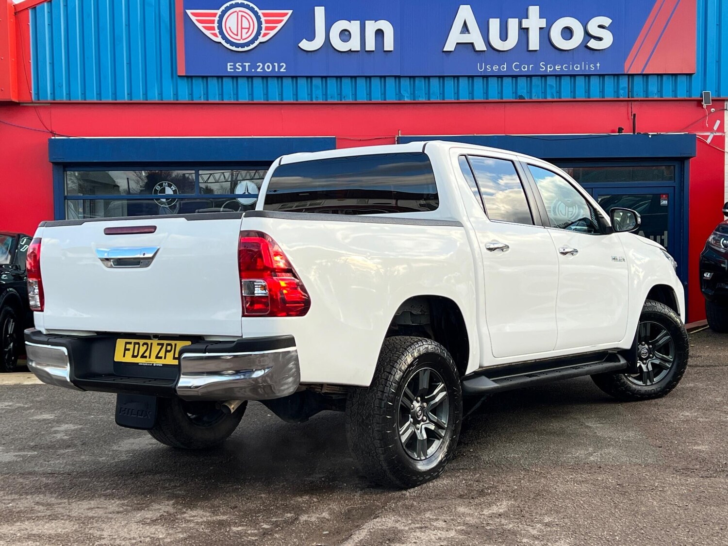 Used Toyota Hilux for sale - 77671689: Photo 10