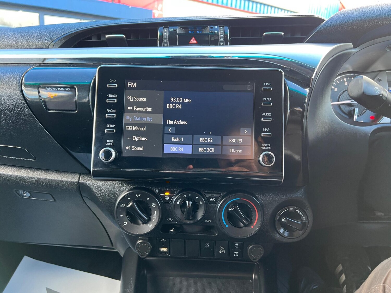 Used Toyota Hilux for sale - 77671689: Photo 19