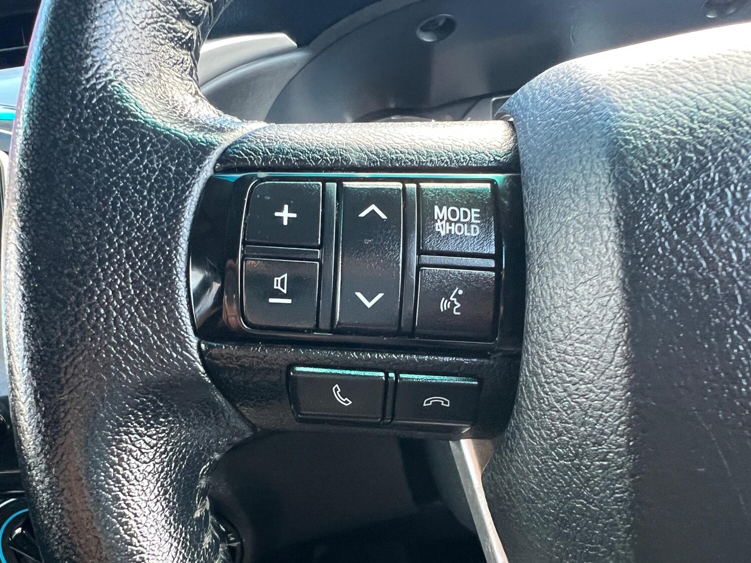 Used Toyota Hilux for sale - 77671689: Photo 40