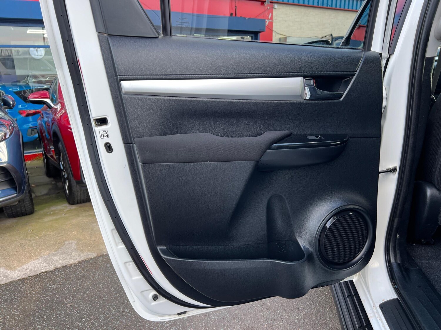 Used Toyota Hilux for sale - 77671689: Photo 50