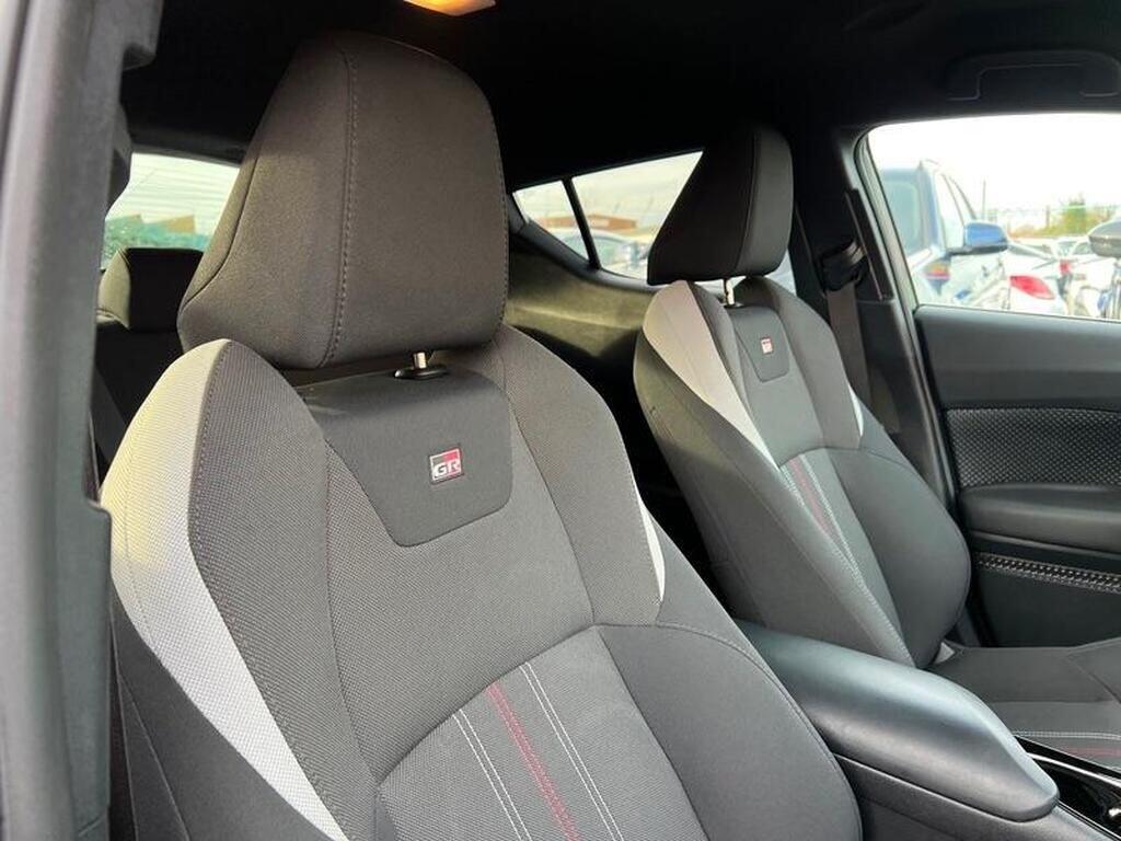 Used Toyota C-HR for sale - 77671957: Photo 51