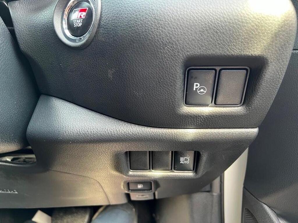 Used Toyota C-HR for sale - 77671957: Photo 57